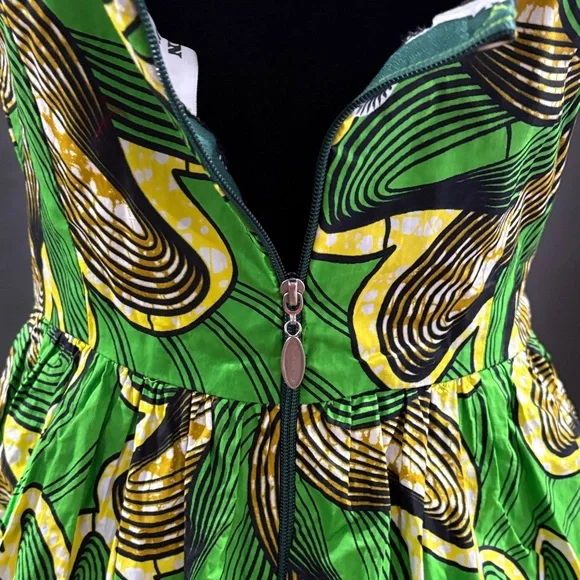 African Print Maxi Dress with Head wrap Size Medium - Picture 7 of 8
